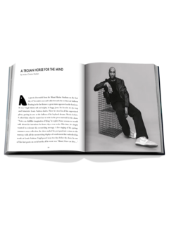 مجلة لويس فيتون فيرجيل أبلو بغلاف بالونات