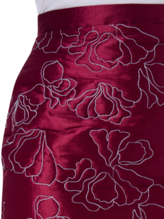 /original/AMELIA_KIKA_WINE_5.png_convert-240x320