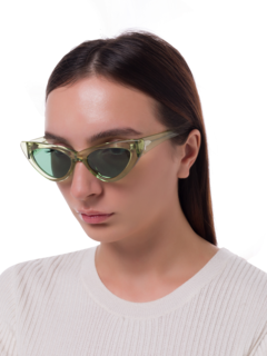 نظارة شمسية دورا