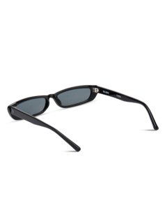 نظارة شمسية ثيا