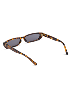 /original/ATTICO39C2SUN_LFRW_TShllyelGo_4.png_convert-240x320