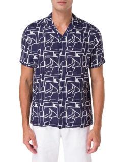 قميص مارس مزين بطبعة