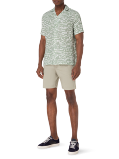 قميص مارس مزين بطبعة