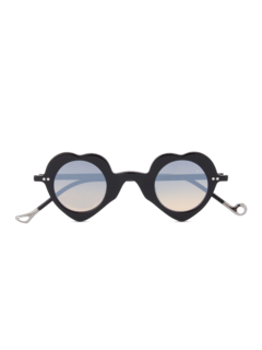 نظارة شمسية ديسياسيت