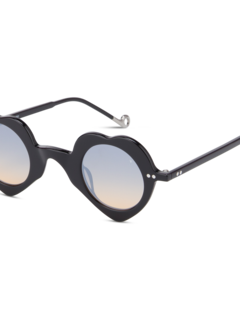 نظارة شمسية ديسياسيت