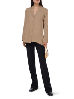 جاكيت من الفسكوز والأسيتات الصديق للبيئة