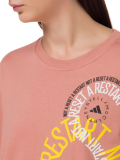 تيشيرت بأكمام قصيرة بطبعة "Restart" من ايه اس ام سي