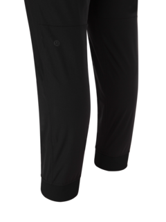 /original/LM5AOHS_0001_LULU_1_3.png_convert-240x320