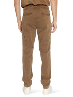 /original/M9163116_CONS_Clay_4.png_convert-240x320