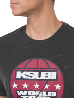 تيشيرت تور بيجي SS بلون أسود باهت