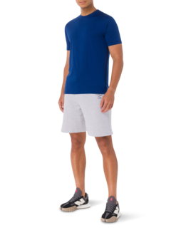 تيشيرت كلاسيكي بفتحة رقبة مستديرة