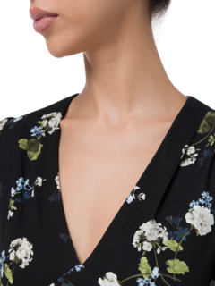 /original/PF22_21736CBPJ_ERDM_BLACK_5.png_convert-240x320