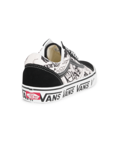 سنيكرز يو إيه أولد سكول