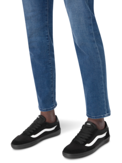 /original/VAKR5QTF_VANS_BlaBla_2.png_convert-240x320