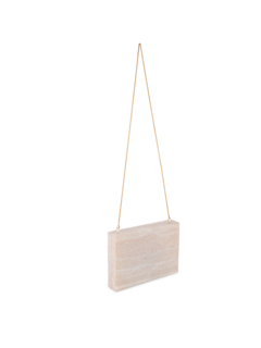 حقيبة يد صغيرة من الخشب