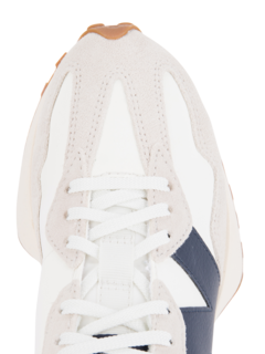 حذاء سنيكرز برقبة منخفضة 327