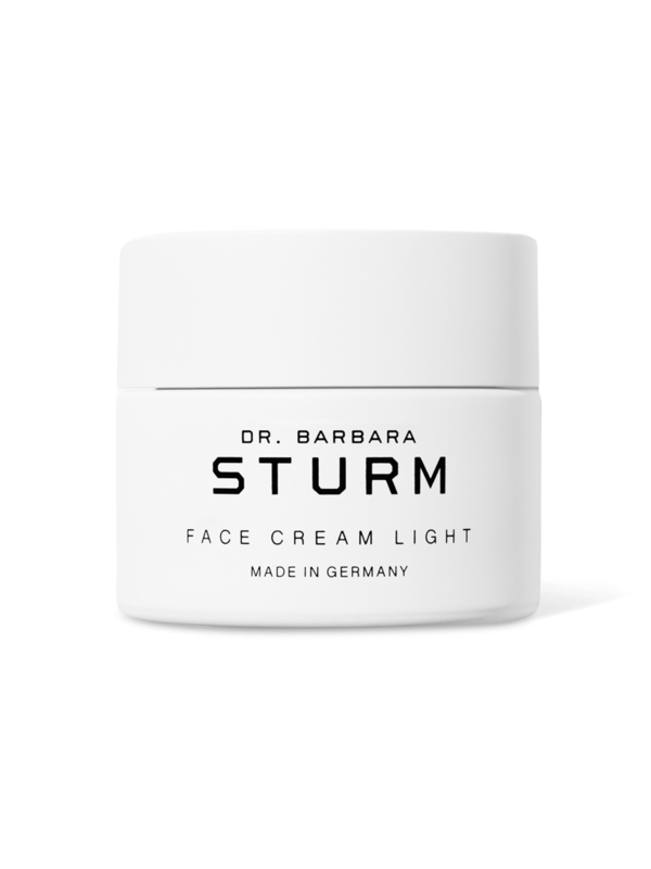 كريم خفيف للوجه