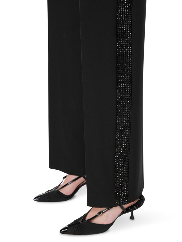 /original/2204P31150_AREA_BLACK_6.png_convert-600x800