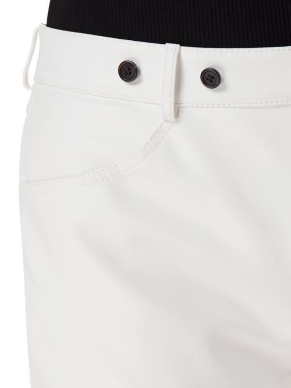 /original/3267141_PHIL_A0002_5.png_convert-600x800