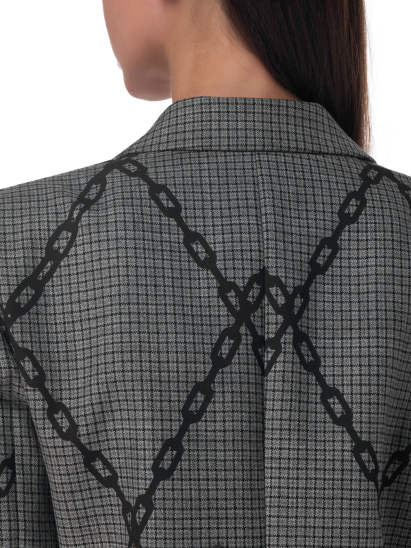 بليزر ستامبد مزين بسلسلة