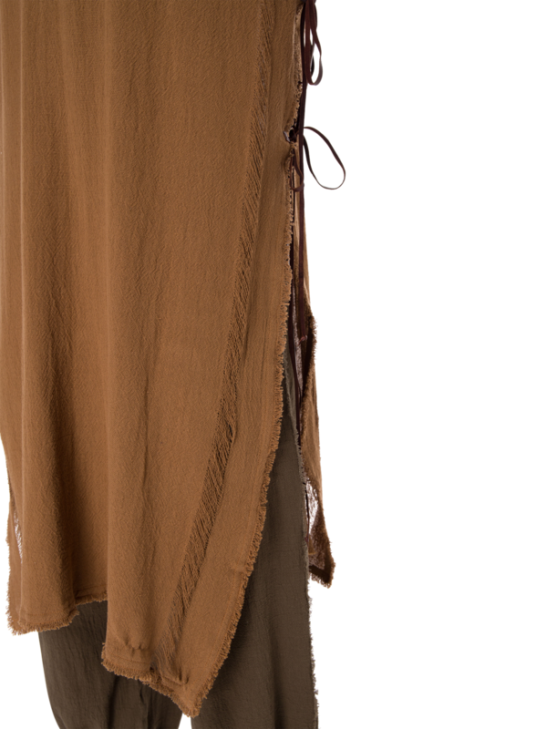 بونشو شوماك برقبة على شكل حرف V مصنوع من الجوت