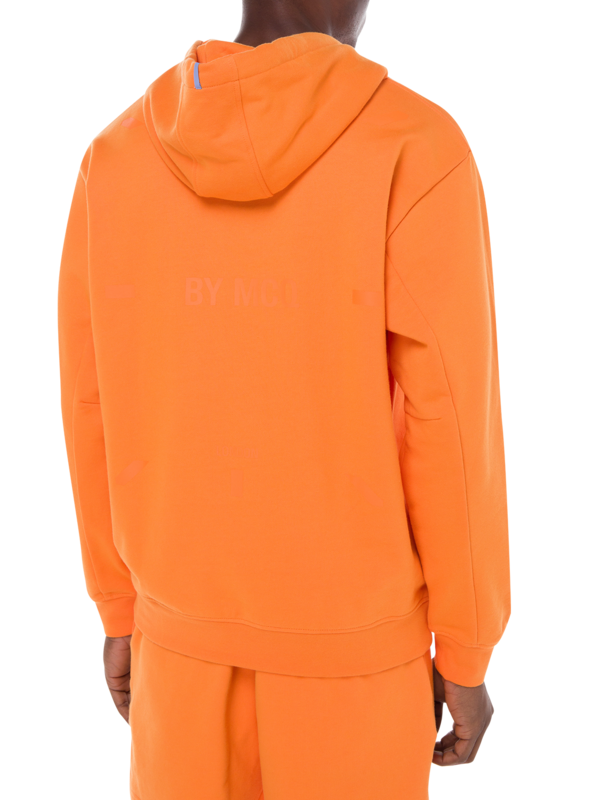 /original/624727RST93_MCQ_7005_4.png_convert-600x800