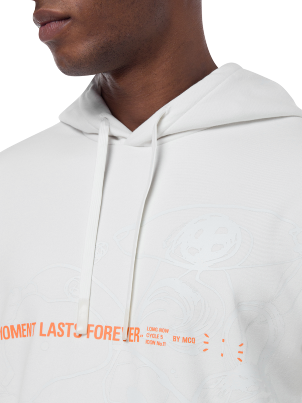 /original/624727RTT21_MCQ_8007_5.png_convert-600x800