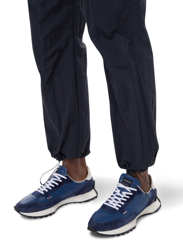 /original/695942RRA17_MCQ_1000_6.png_convert-600x800