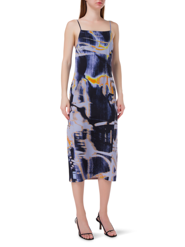 /original/700254RTA07_MCQ_8004 Horiz_2.png_convert-600x800