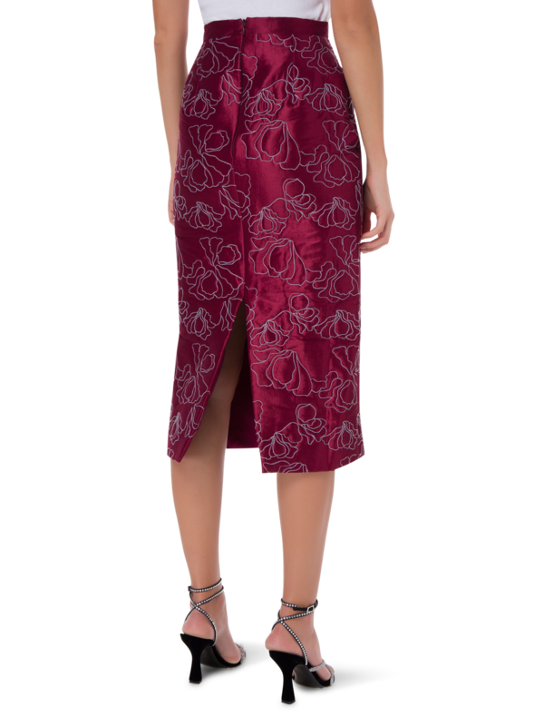 /original/AMELIA_KIKA_WINE_4.png_convert-600x800