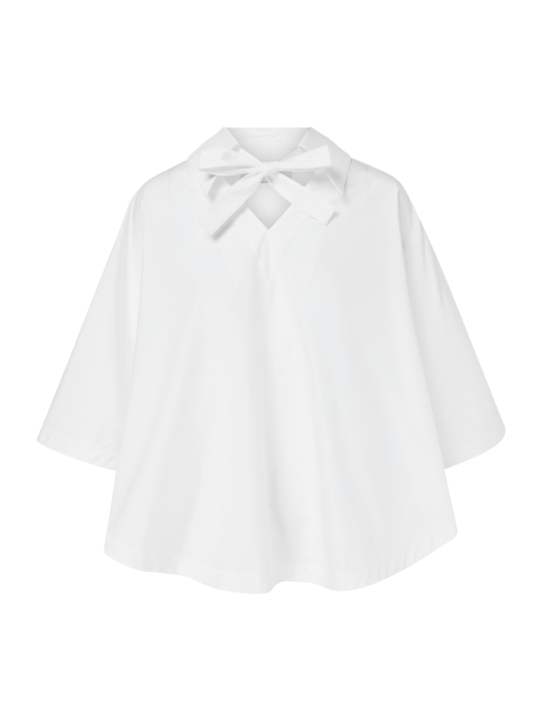 بلوزة بوبلين بتصميم دائري