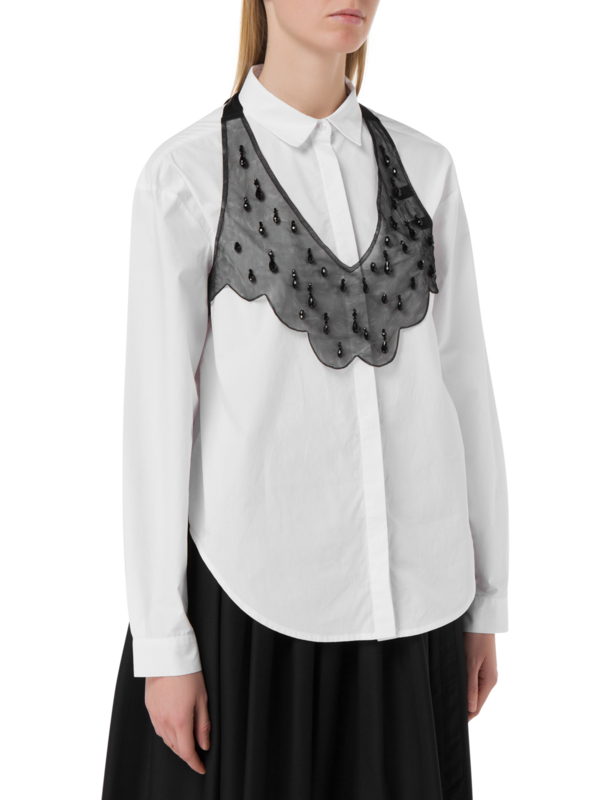 مريلة مزينة بالخرز