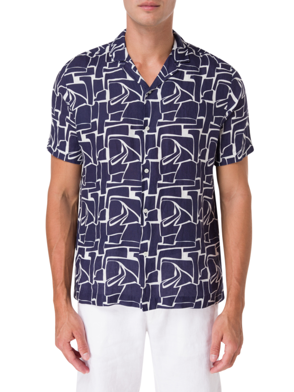 قميص مارس مزين بطبعة