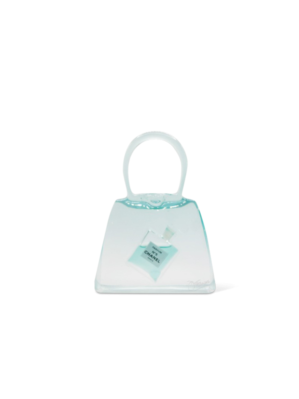 /original/CHANEL_CONS_Turquoise_1.png_convert-600x800