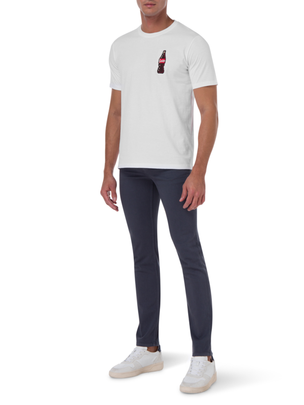 /original/COKEBOTTLETS_BRCK_WHITE_2.png_convert-600x800