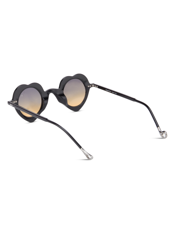 نظارة شمسية ديسياسيت