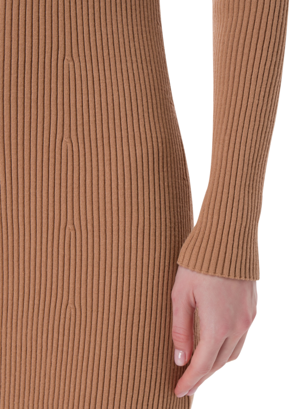 /original/DR402_ARON_Hazelnut 2_6.png_convert-600x800