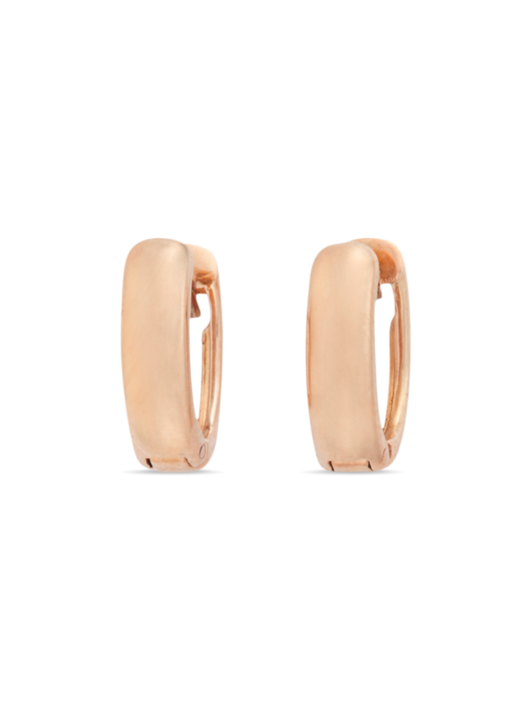 أقراط من الذهب الوردي عيار 18 قيراطاً