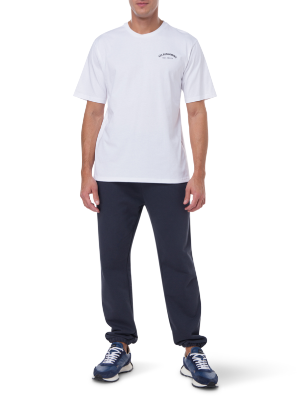 /original/ESSMUSP303_LBEN_Poblue_2.png_convert-600x800