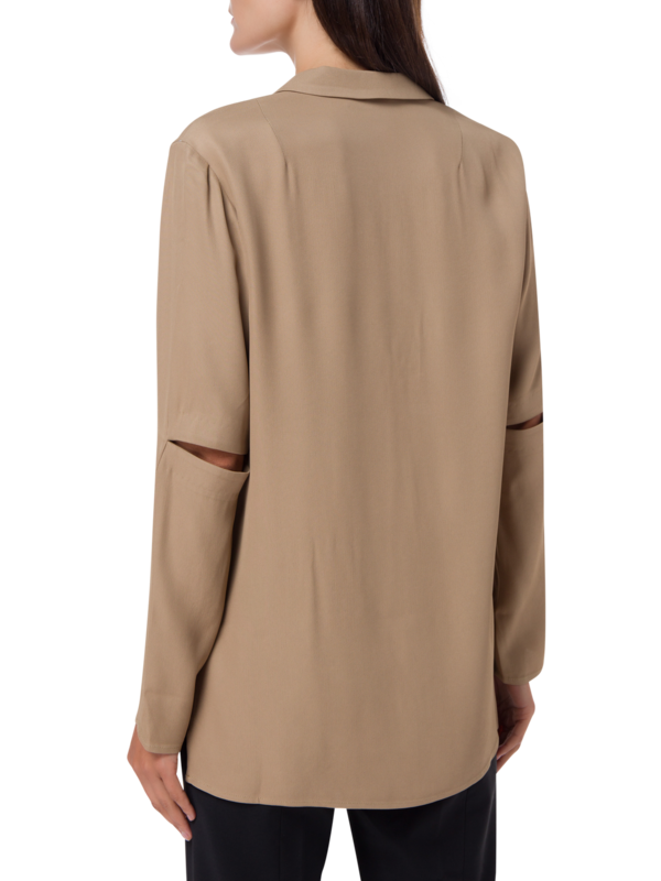 جاكيت من الفسكوز والأسيتات الصديق للبيئة