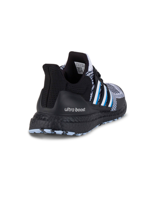 سنيكرز ألترا بوست 1.0