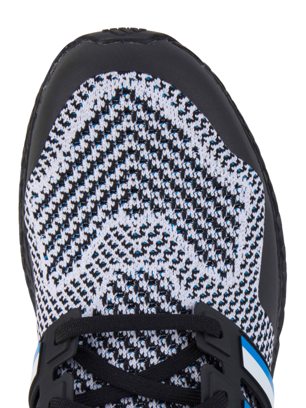 سنيكرز ألترا بوست 1.0