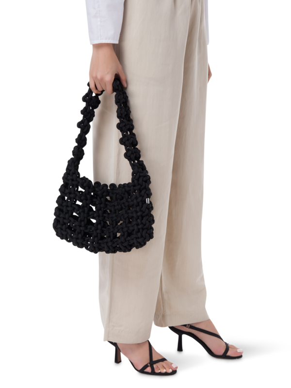 /original/HB3450982_KARA_Black_2.png_convert-600x800