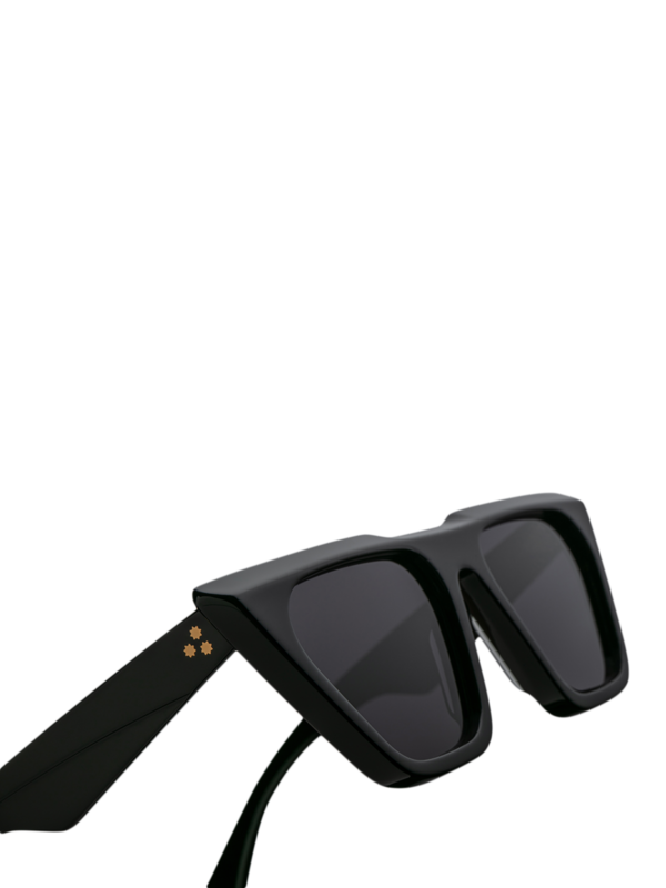 /original/JMMEA88_JAMM_BlaMazzucc_4.png_convert-600x800