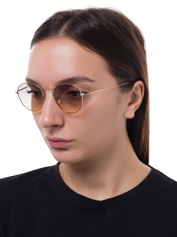 /original/Julien_EPYP_GryGradBis_2.png_convert-600x800