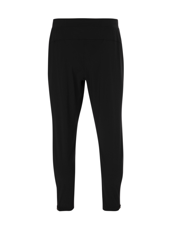 بنطال رياضي خفيف للركض بتصميم قصير من تشكيلة سيرج