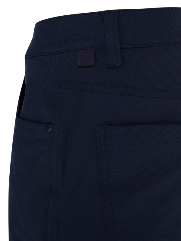 بنطال بقصة ضيقة من تشكيلة إيه بي سي - 34 بوصة