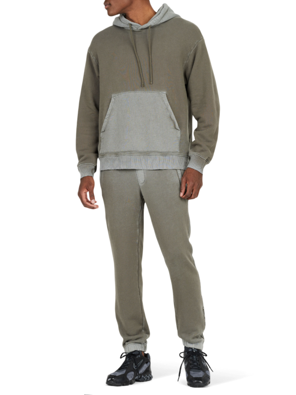 /original/M813289_CONS_VintaTaupe_3.png_convert-600x800