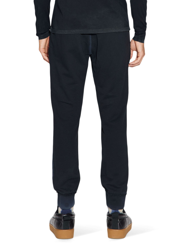 /original/M918761_CONS_VintaBlack_4.png_convert-600x800