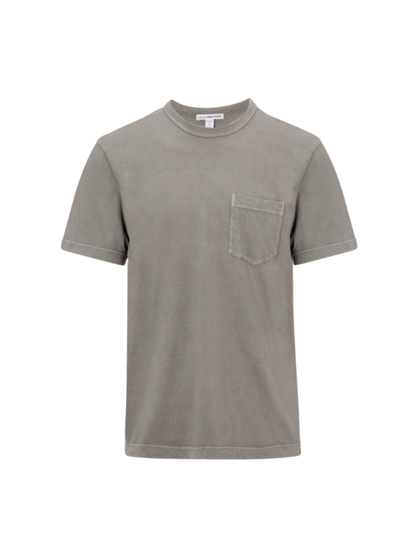 تيشيرت بجيب وأكمام قصيرة